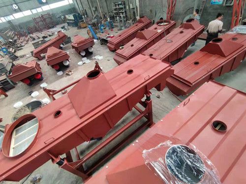 直线筛、滚筒筛、聚氨酯超声波振动筛生产中