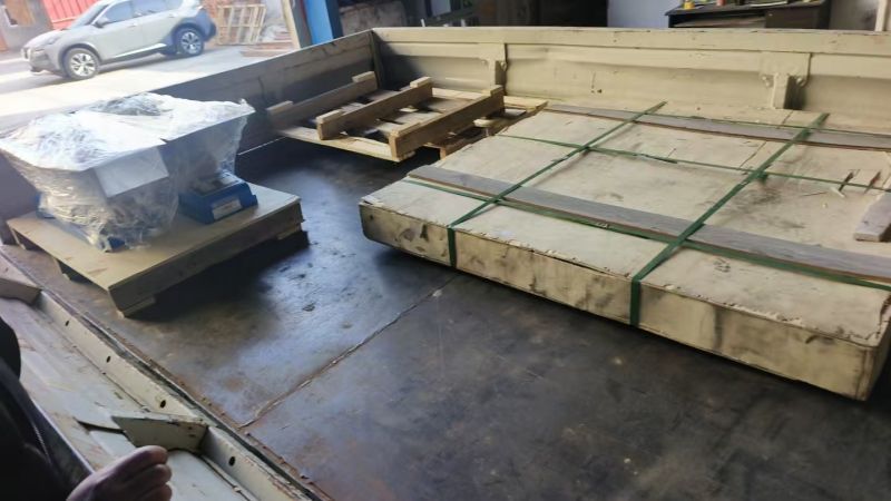 电磁给料机2台发货