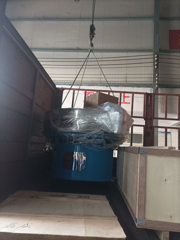 旋振筛、网架等发货