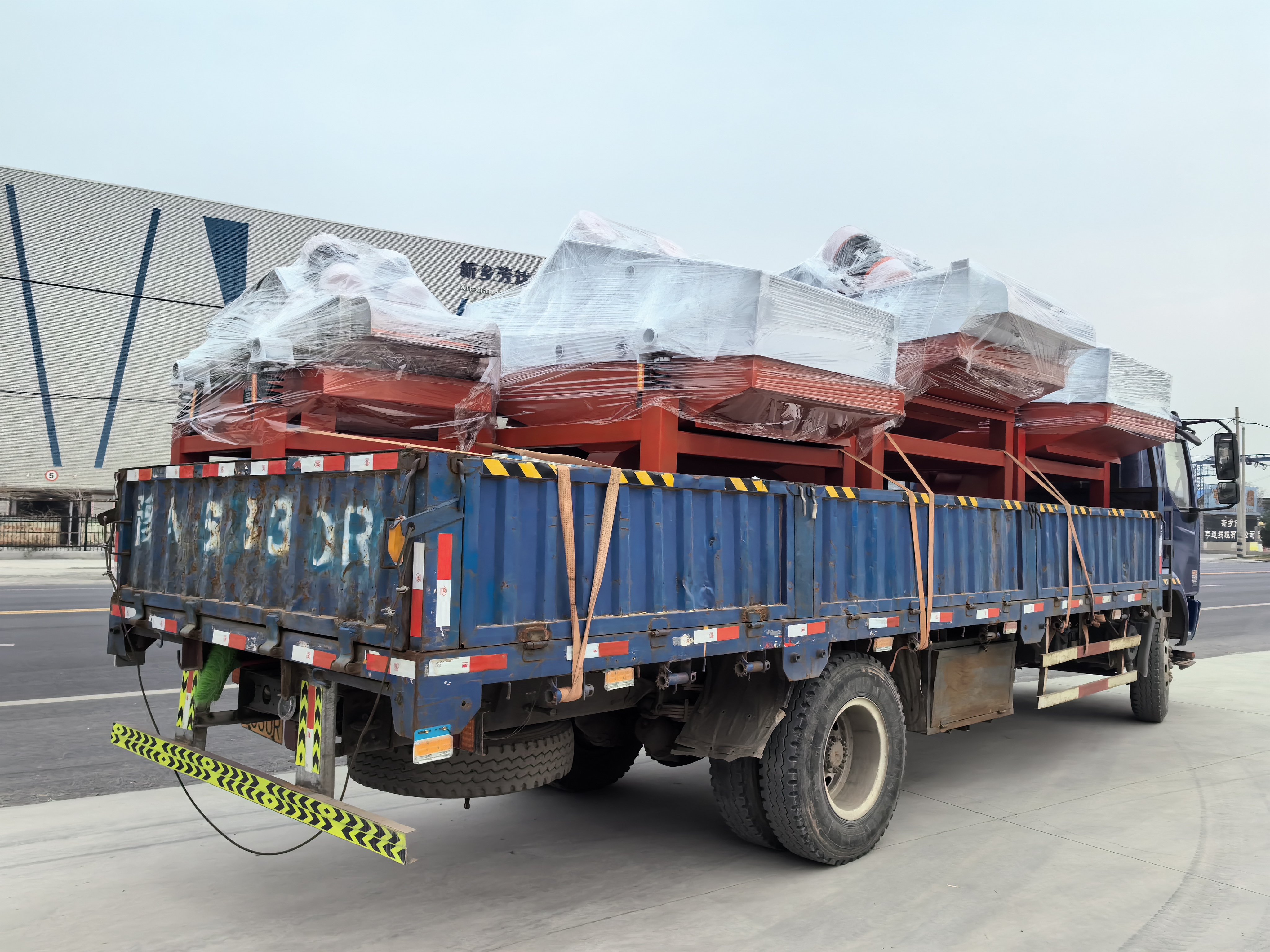 四台高颜值脱水筛发货