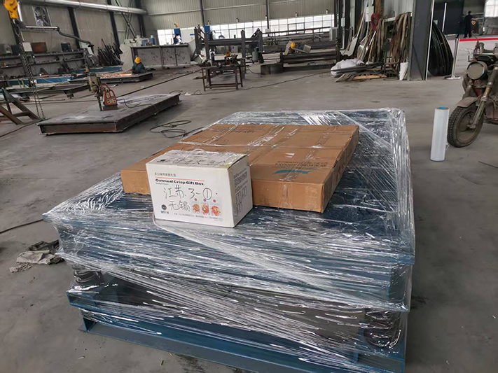 客户定制振动平台发货